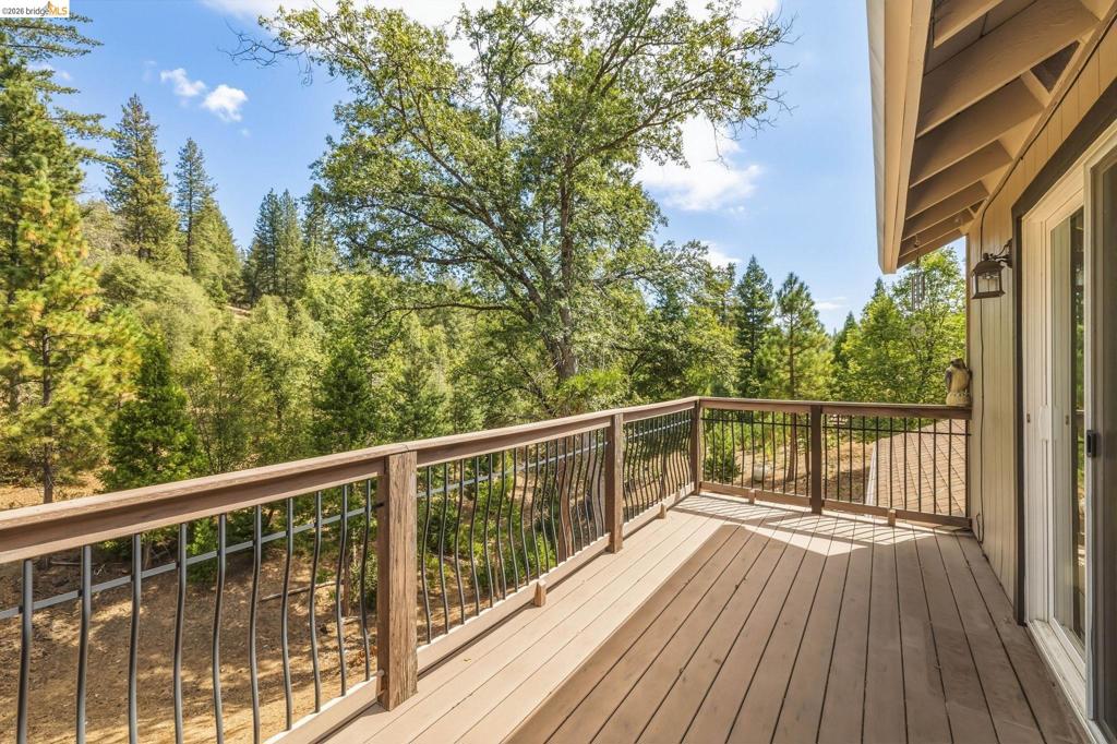 20776 Nonpariel, Groveland, CA 95321