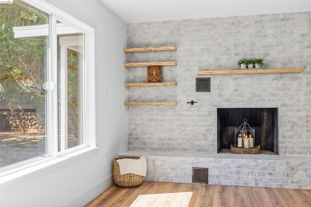 327 Calaveras Way, Sonora, CA 95370