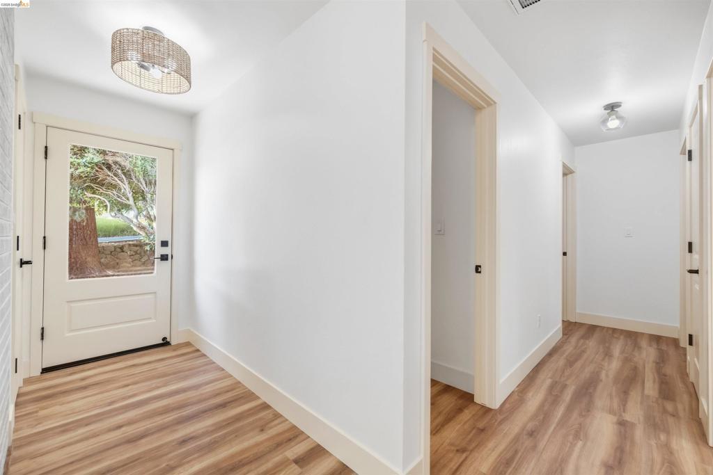 327 Calaveras Way, Sonora, CA 95370