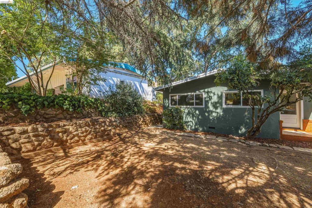 327 Calaveras Way, Sonora, CA 95370