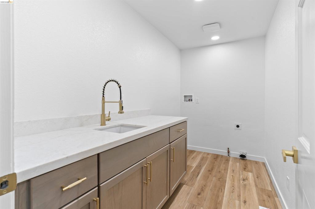 19676 Rawhide Rd, Sonora, CA 95370-9415