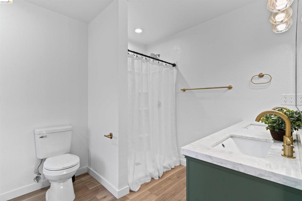 19676 Rawhide Rd, Sonora, CA 95370-9415