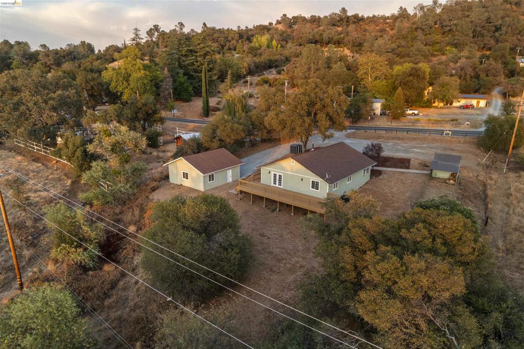 19676 Rawhide Rd, Sonora, CA 95370-9415