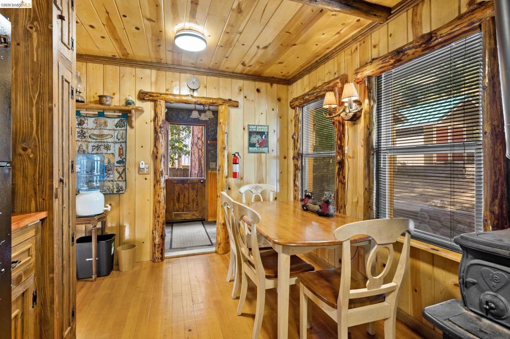 25972 Long Barn Road, Long Barn, CA 95335