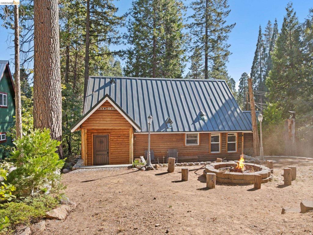 25972 Long Barn Road, Long Barn, CA 95335