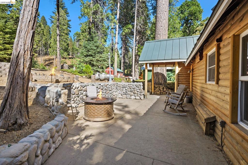 25972 Long Barn Road, Long Barn, CA 95335