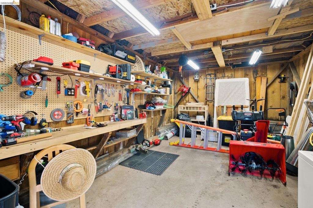 25972 Long Barn Road, Long Barn, CA 95335