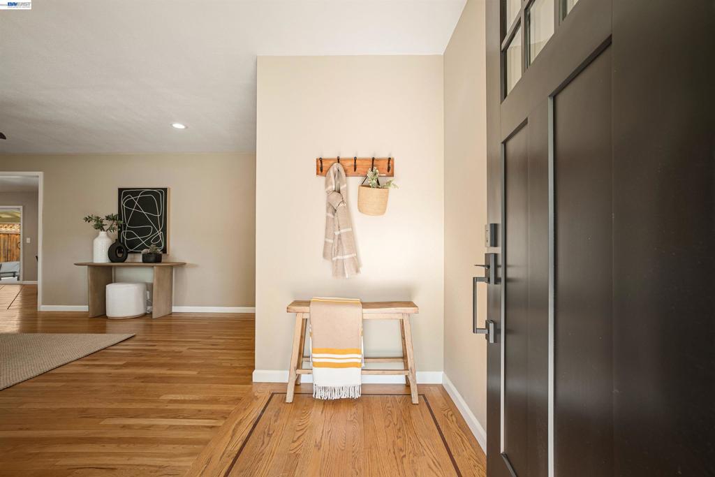 2704 Hampshire Lane, Modesto, CA 95350