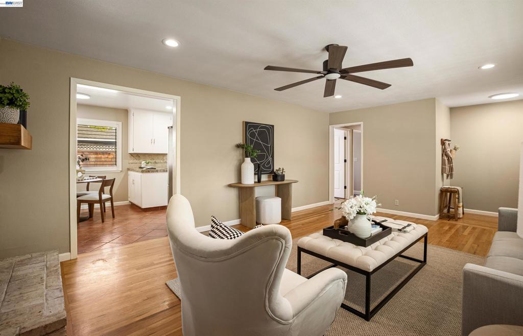 2704 Hampshire Lane, Modesto, CA 95350
