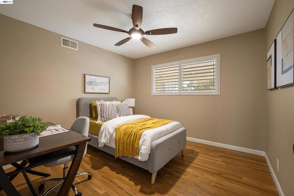 2704 Hampshire Lane, Modesto, CA 95350