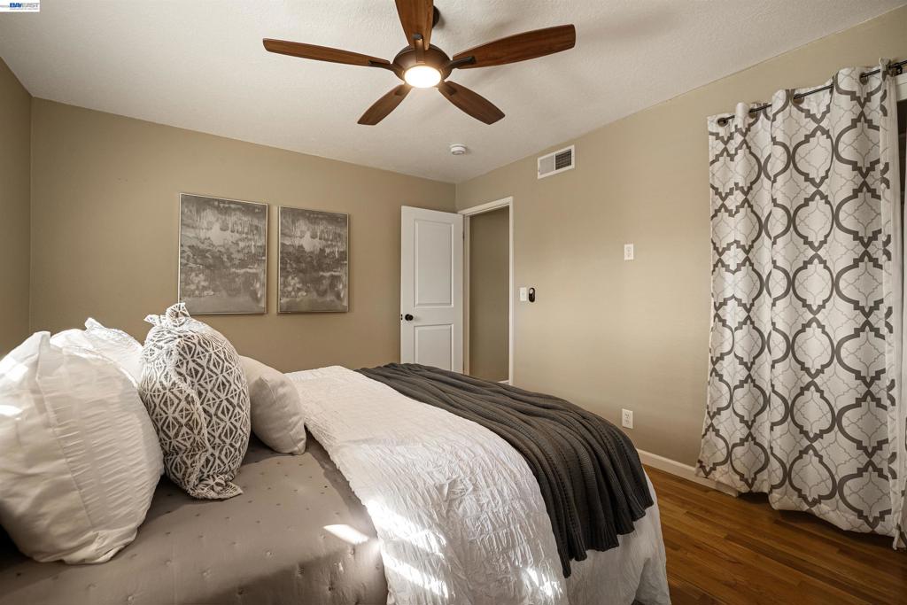 2704 Hampshire Lane, Modesto, CA 95350