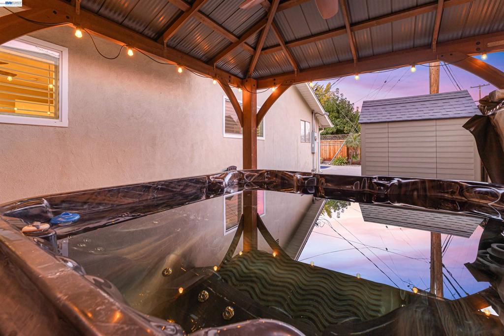 2704 Hampshire Lane, Modesto, CA 95350
