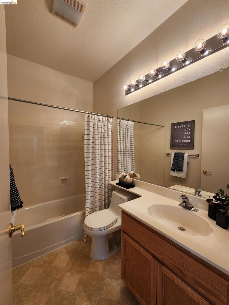 642 Baldwin Dr, Brentwood (CC), CA 94513