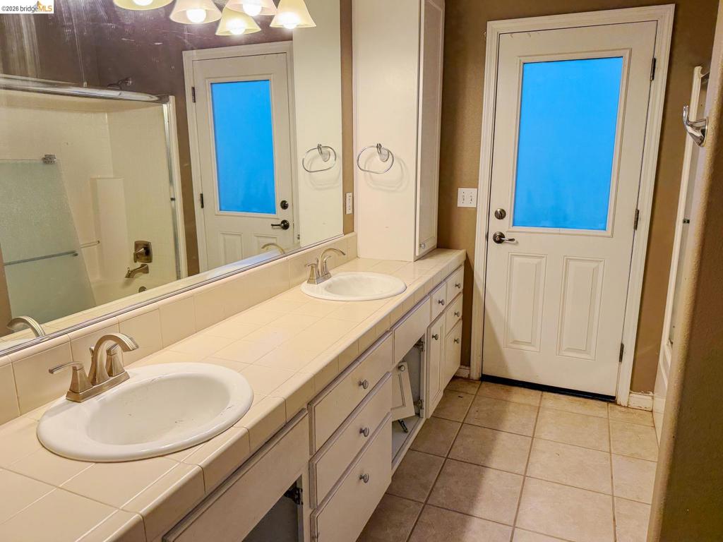 16446 Stamp Mill Loop, Jamestown, CA 95327-9283