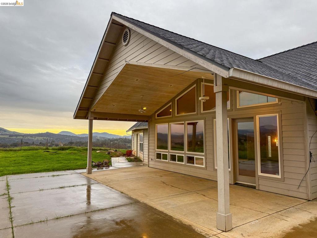 16446 Stamp Mill Loop, Jamestown, CA 95327-9283