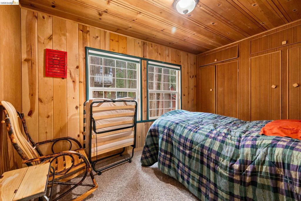 25822 Long Barn Sugar Pine Rd, Long Barn, CA 95335