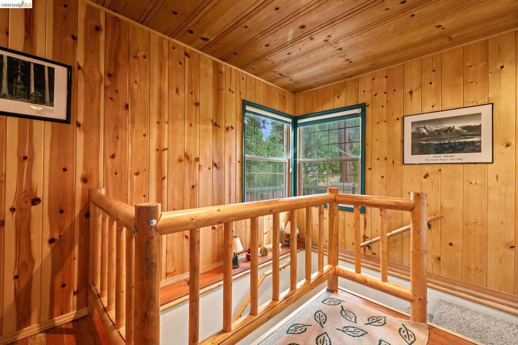 25822 Long Barn Sugar Pine Rd, Long Barn, CA 95335