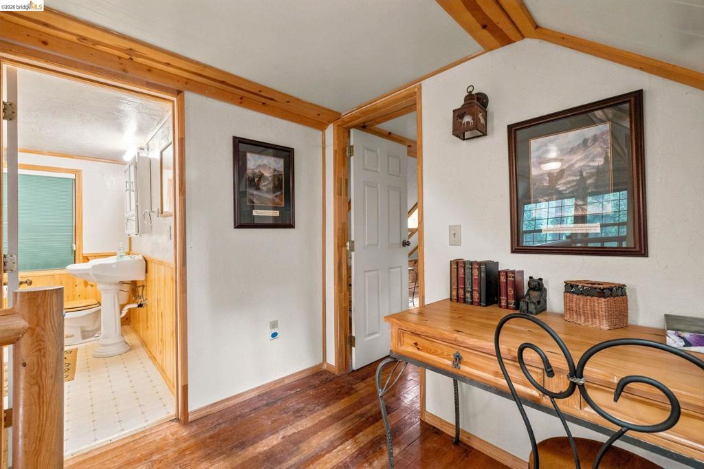 25822 Long Barn Sugar Pine Rd, Long Barn, CA 95335