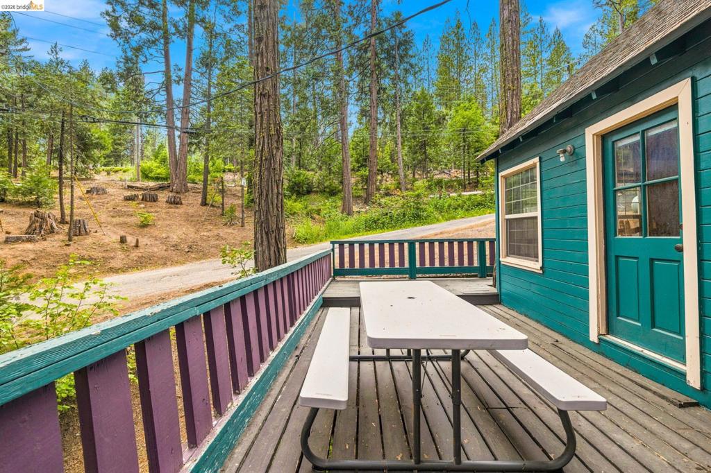 25822 Long Barn Sugar Pine Rd, Long Barn, CA 95335