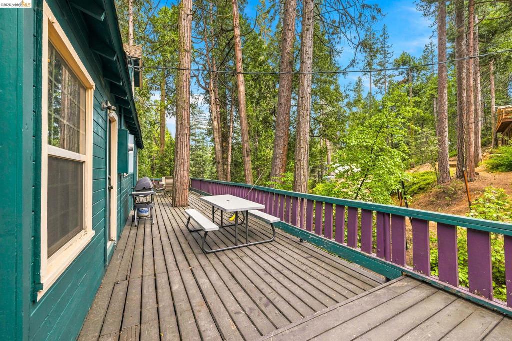 25822 Long Barn Sugar Pine Rd, Long Barn, CA 95335