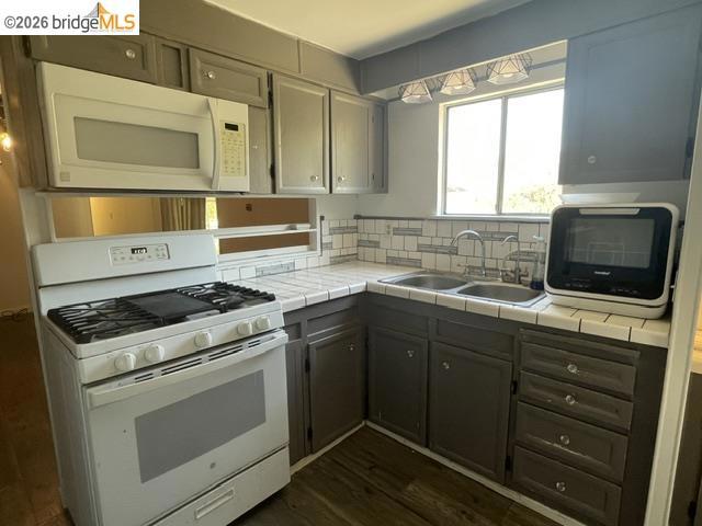18725 Hwy 108 #32, Jamestown, CA 95327