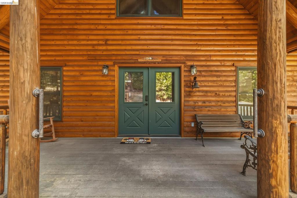 22420 Colorado River, Sonora, CA 95370