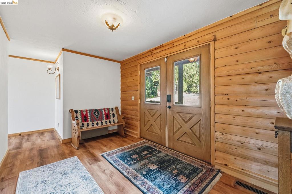 22420 Colorado River, Sonora, CA 95370