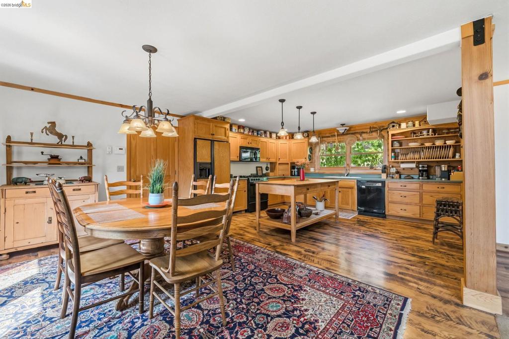 22420 Colorado River, Sonora, CA 95370