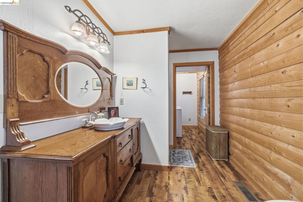22420 Colorado River, Sonora, CA 95370