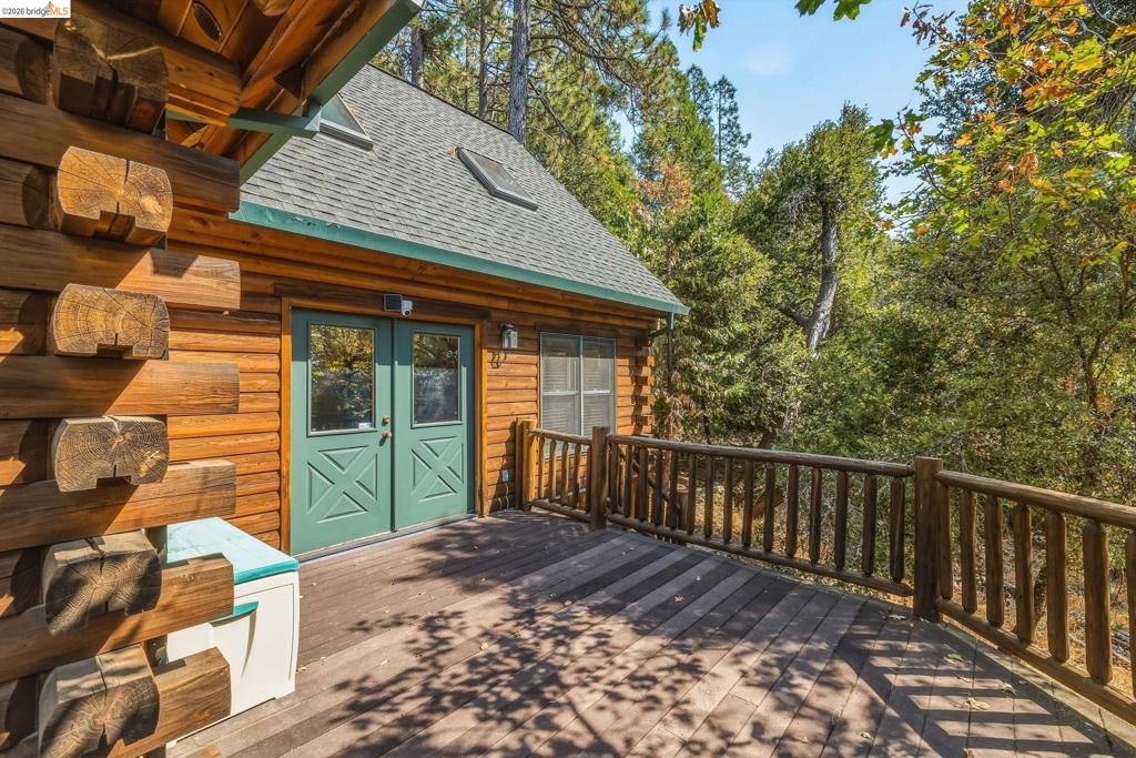 22420 Colorado River, Sonora, CA 95370