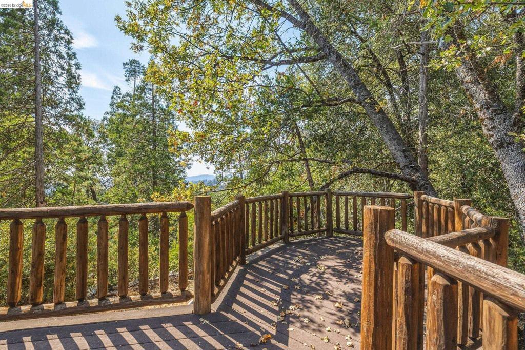 22420 Colorado River, Sonora, CA 95370