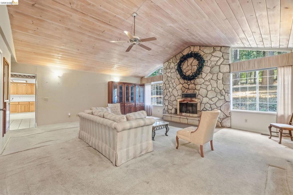 25749 Wheeler Rd, Long Barn, CA 95335