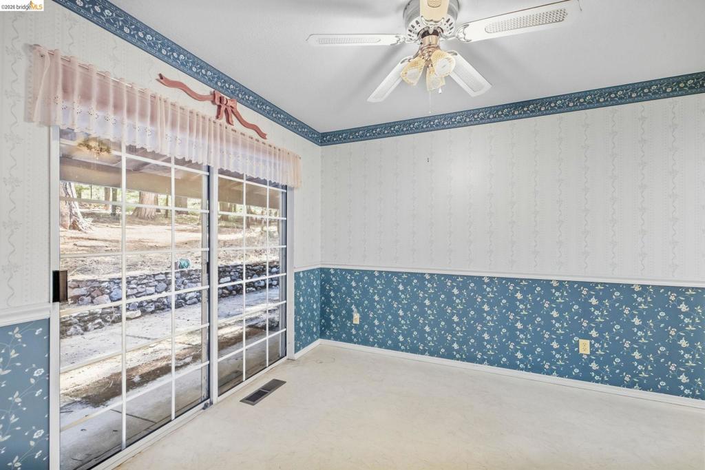 25749 Wheeler Rd, Long Barn, CA 95335