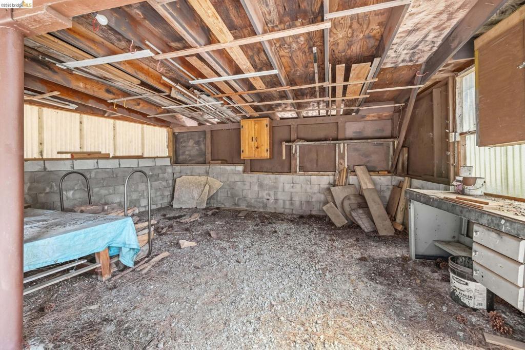 25749 Wheeler Rd, Long Barn, CA 95335
