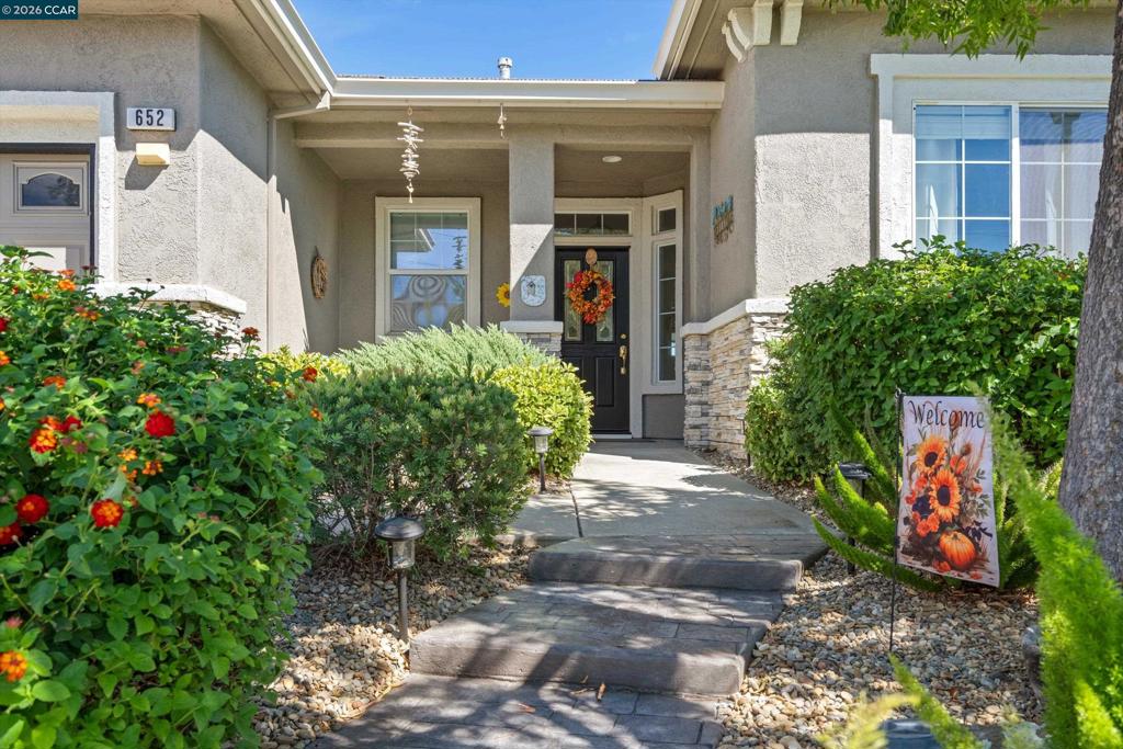 652 Baldwin Dr, Brentwood (CC), CA 94513