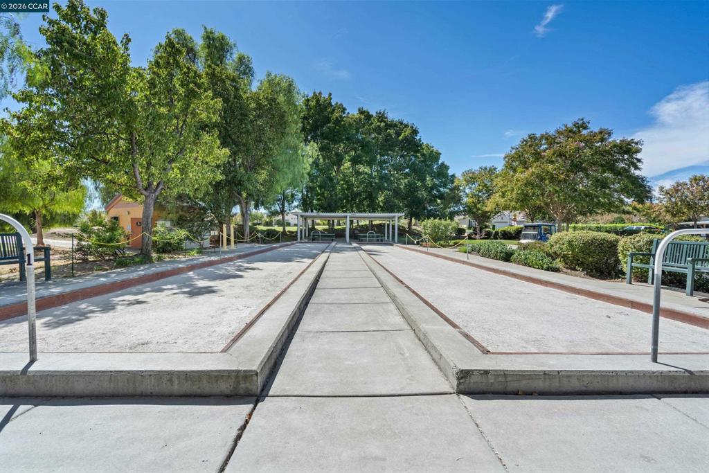 652 Baldwin Dr, Brentwood (CC), CA 94513