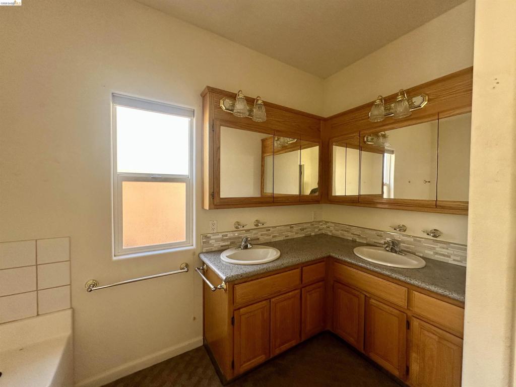 17580 Wild Oak Dr, Jamestown, CA 95327