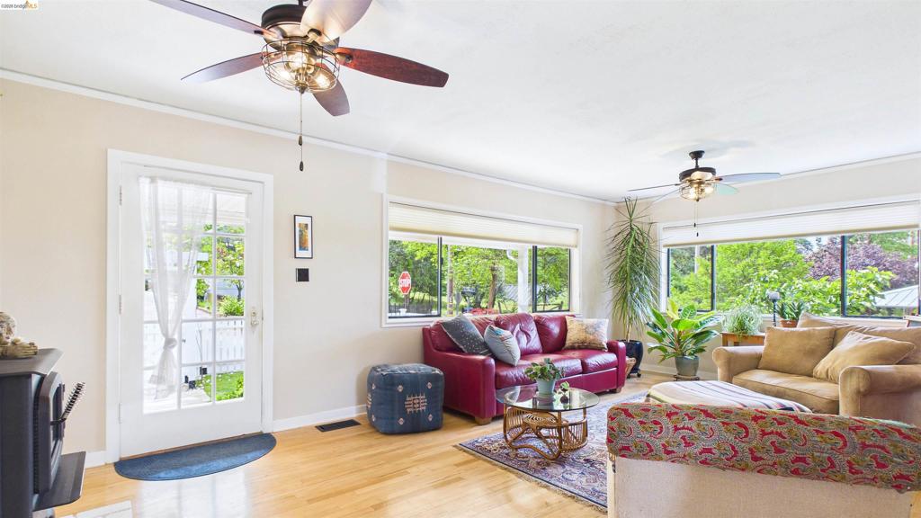 186 Theall, Sonora, CA 95370