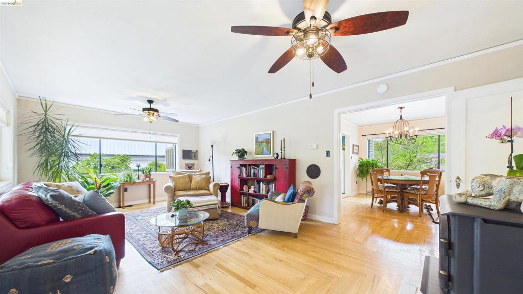 186 Theall, Sonora, CA 95370