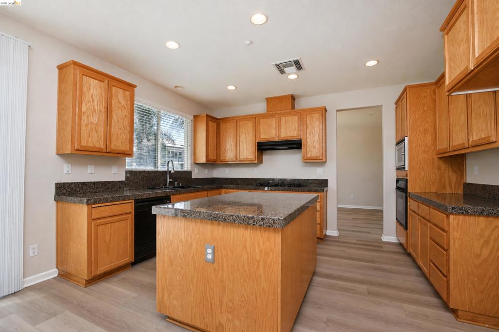 1788 Moreau Way, Brentwood (CC), CA 94513