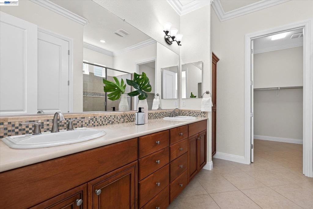 1609 Zinfandel Dr, Brentwood (CC), CA 94513