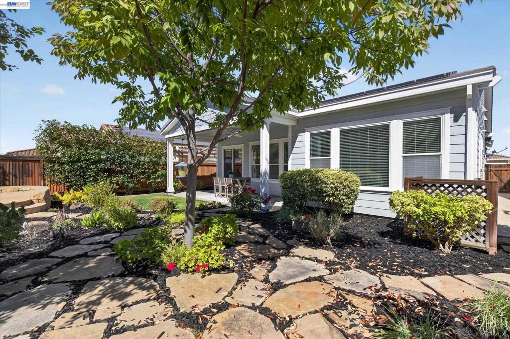 1609 Zinfandel Dr, Brentwood (CC), CA 94513