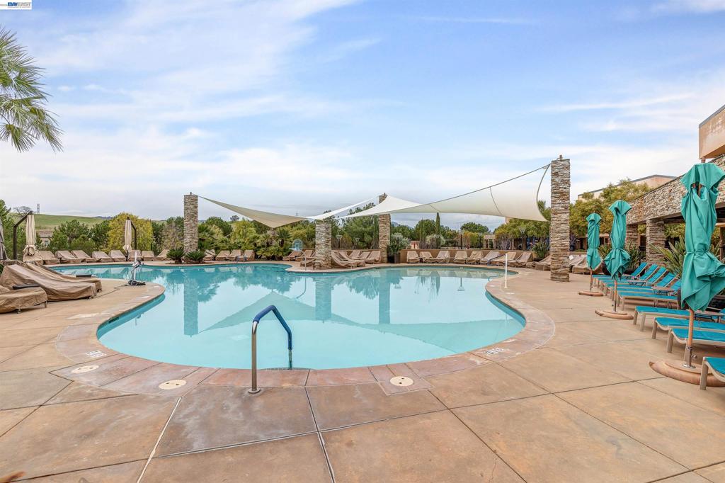1609 Zinfandel Dr, Brentwood (CC), CA 94513