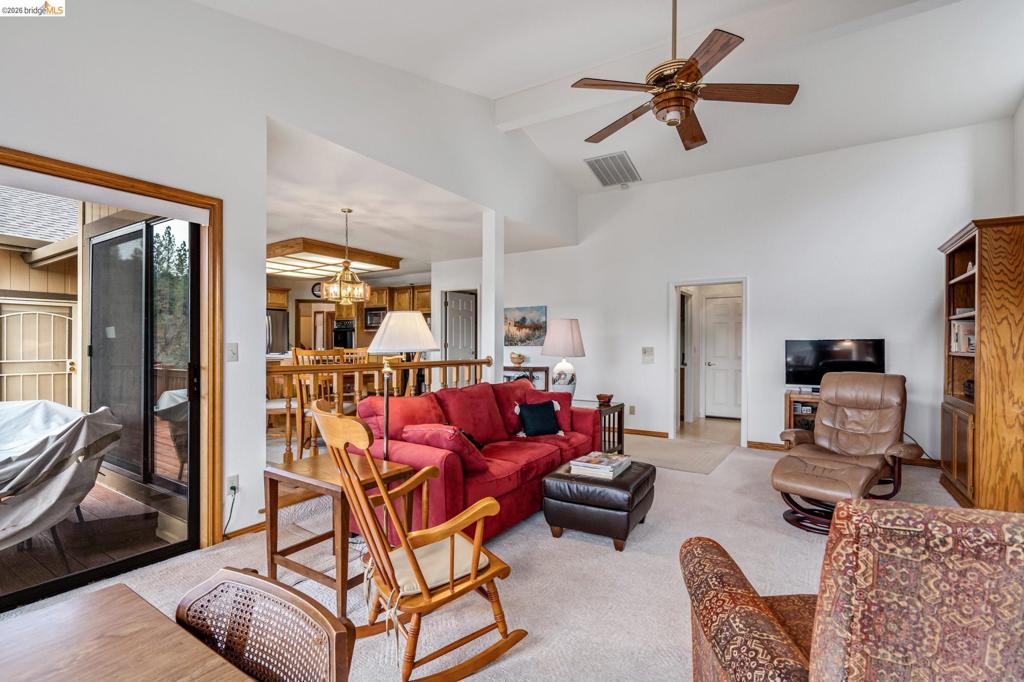 21320 Oneto Dr, Sonora, CA 95370