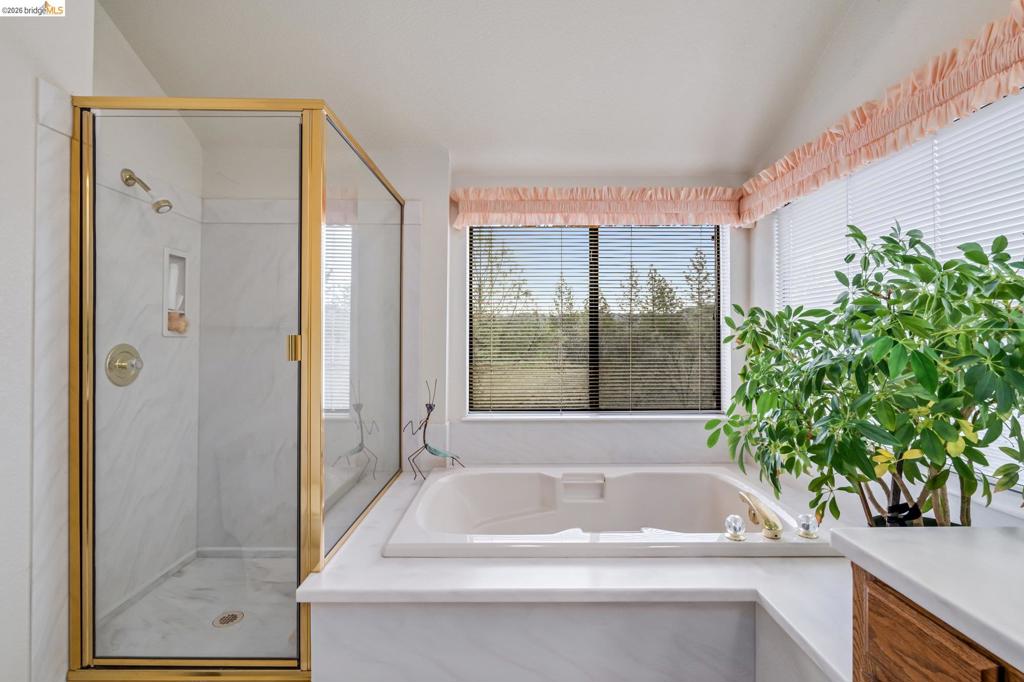 21320 Oneto Dr, Sonora, CA 95370