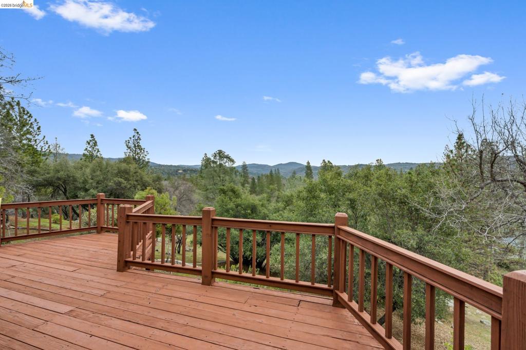 21320 Oneto Dr, Sonora, CA 95370