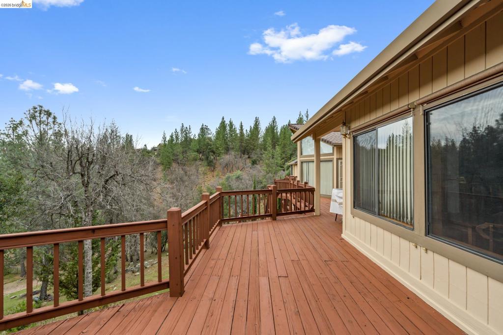 21320 Oneto Dr, Sonora, CA 95370