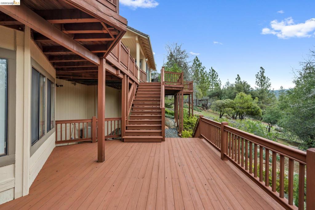 21320 Oneto Dr, Sonora, CA 95370