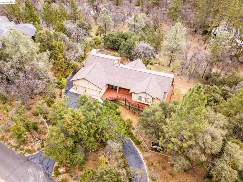 21320 Oneto Dr, Sonora, CA 95370