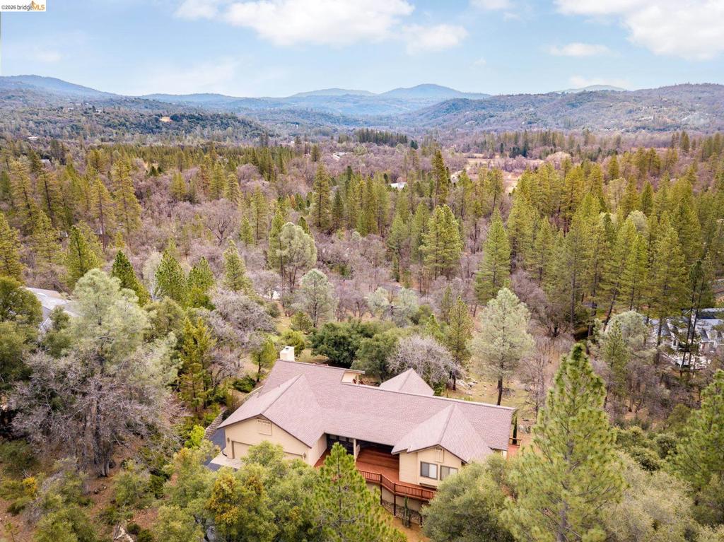 21320 Oneto Dr, Sonora, CA 95370